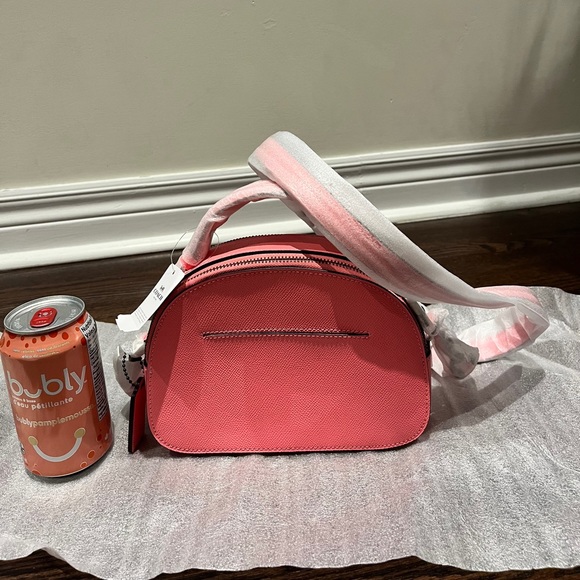 SOLD - COACH Purse (Brand new with tags) - Picture 2 of 4